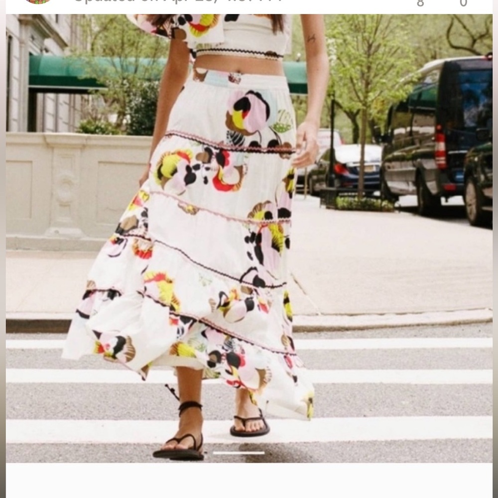 Zara floral skirt